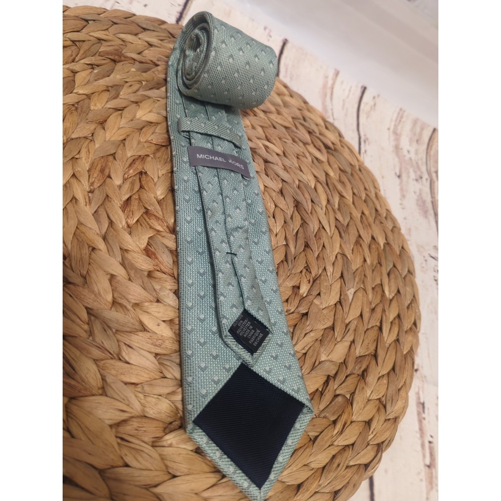 Michael Kors Men's Green Neck Tie With Geometric Shapes
